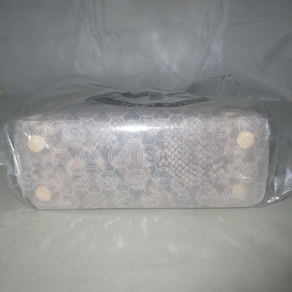 Michael Kors Smythe Small Embossed-Leather Satchel - Picture 6 of 8